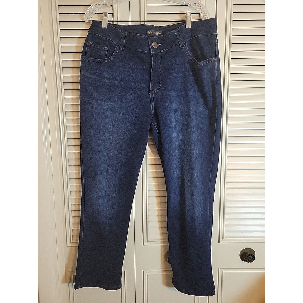 Lee Regular Fit Straight Leg Mid Rise Women's Size 16W Petite Dark Denim Jeans